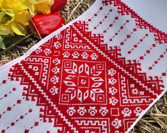 Handmade Embroidered Ukrainian Rushnyk: Traditional Cotton Table Runner (140*23cm)