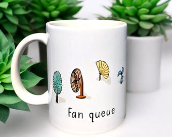 Taza de la Fila de Fans: un divertido regalo de agradecimiento para alegrar a alguien con un juego de palabras. Ilustración colorida de fans. Apto para lavavajillas. Un regalo de agradecimiento original.