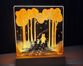 Lámpara LED de Winnie the Pooh: luz nocturna o lámpara de mesa color ámbar con estampado de linóleo de Pooh y Piglet. Luz cálida. Ideal para decorar la habitación del bebé o como regalo para el Día de la Madre.