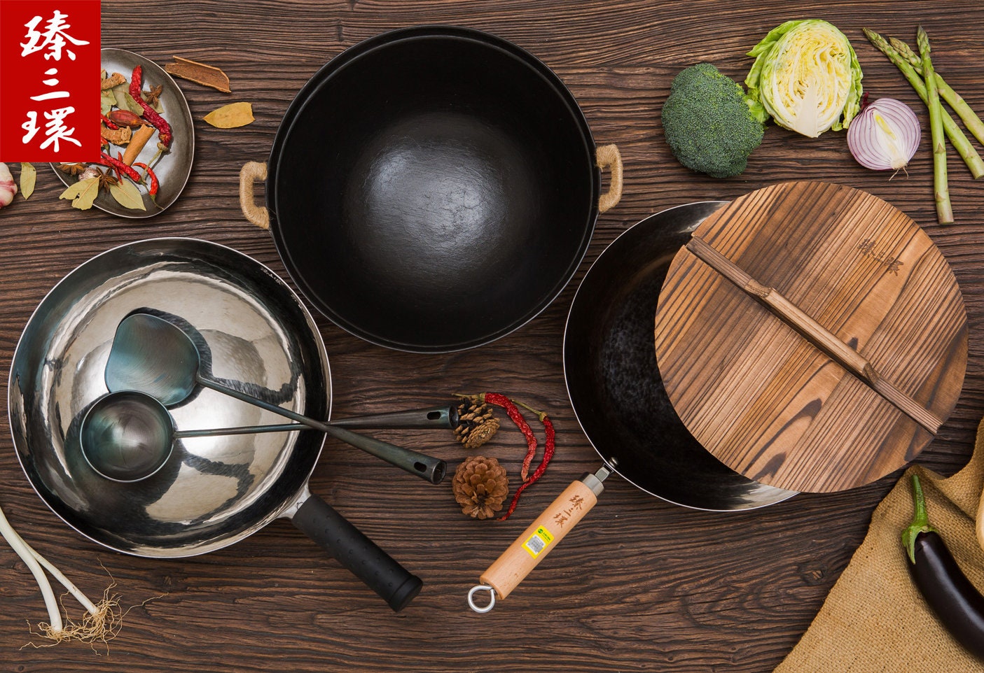 Nabe Cast Iron Wok Pan With Wooden Lid & Glass Lid Ø36 cm/6 L