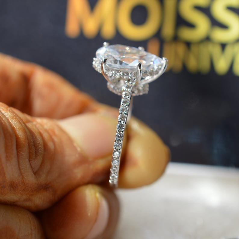 14K Gold Wedding Ring Promise Ring Art Deco Ring 3.57ct Pear Cut Forever Moissanite Engagement Ring with 0.42ct Natural Diamonds on Side