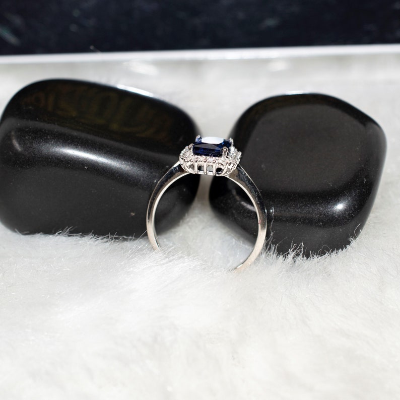 Art Deco Ring 14K Solid Gold Wedding Ring Halo Style Blue Sapphire Emerald Cut Engagement Ring with 0.20ct of Natural Diamonds on Side