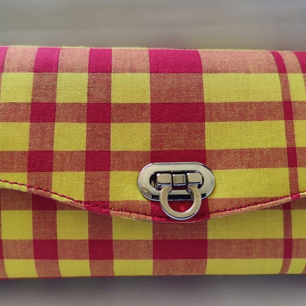 Grand portefeuille pour femme en madras 4 jaune et rouge