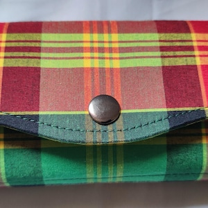 Cartera grande de mujer en madras 9