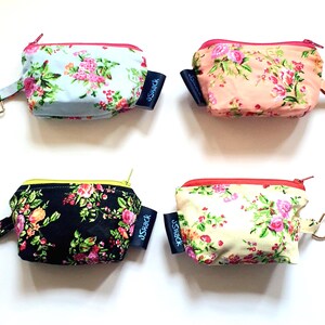 Floral Cotton Earbud Pouch,  Mini Keychain Headphones Case, Small change holder