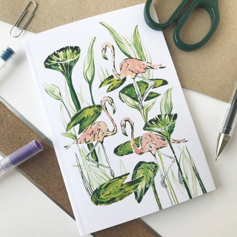 Kleines Notizbuch Flamingo, A6 Notizbuch, illustriertes liniertes Notizbuch, kleiner Notizblock, handgemachtes Briefpapier, Strumpffüller, süße Geschenke Bild 1