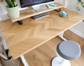 Oakdesk - Electric Adjustable Wooden Standing Desk With Premium Oak Tabletop Herringbone