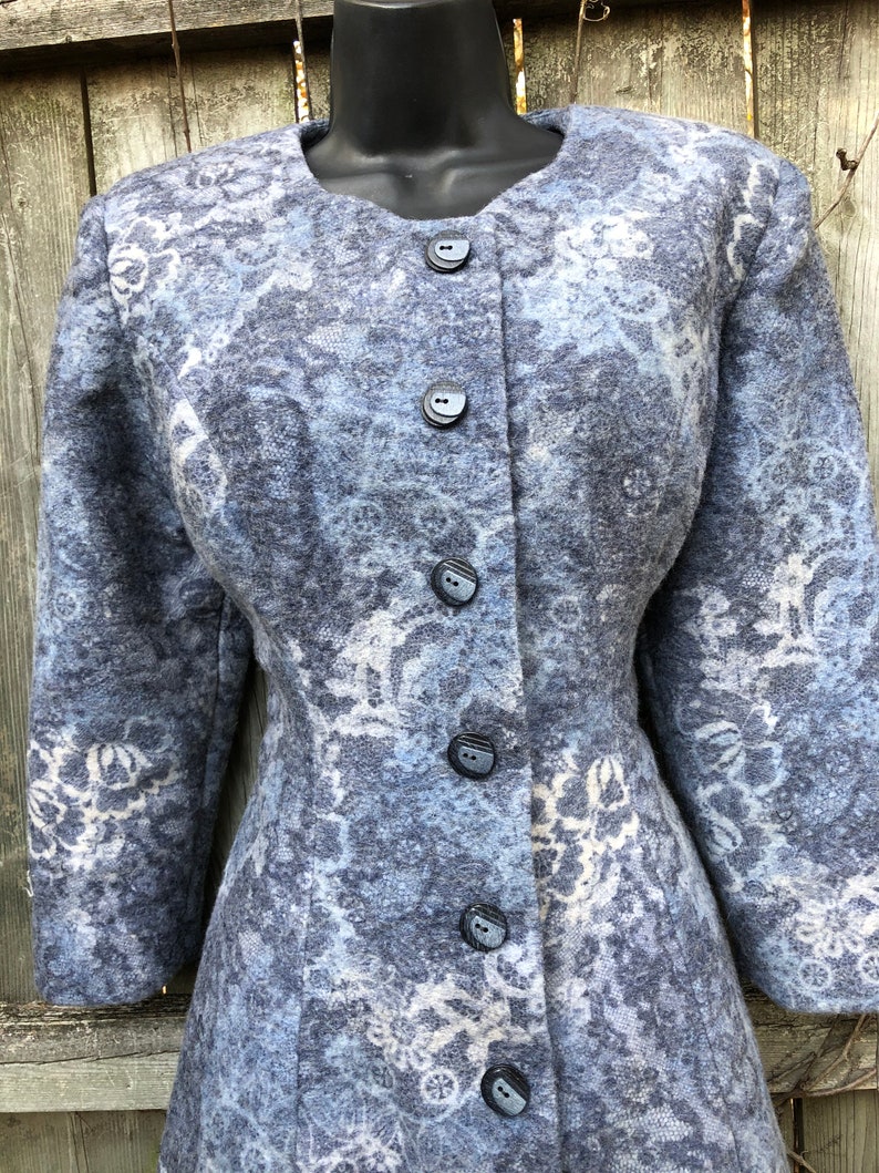 1980\u2019s amazing blue and grey floral wool button coat S