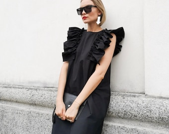 Cotton poplin dress, decorative ruffles on the shoulders