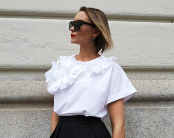 Cotton TSHIRT with Ruffled details/Cotton TSHIRT with Ruffled details