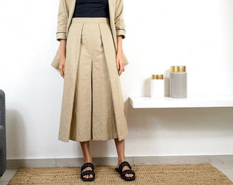 High waisted Linen trousers with front pleats/Pantaloni vita alta con pieghe davanti, alla caviglia