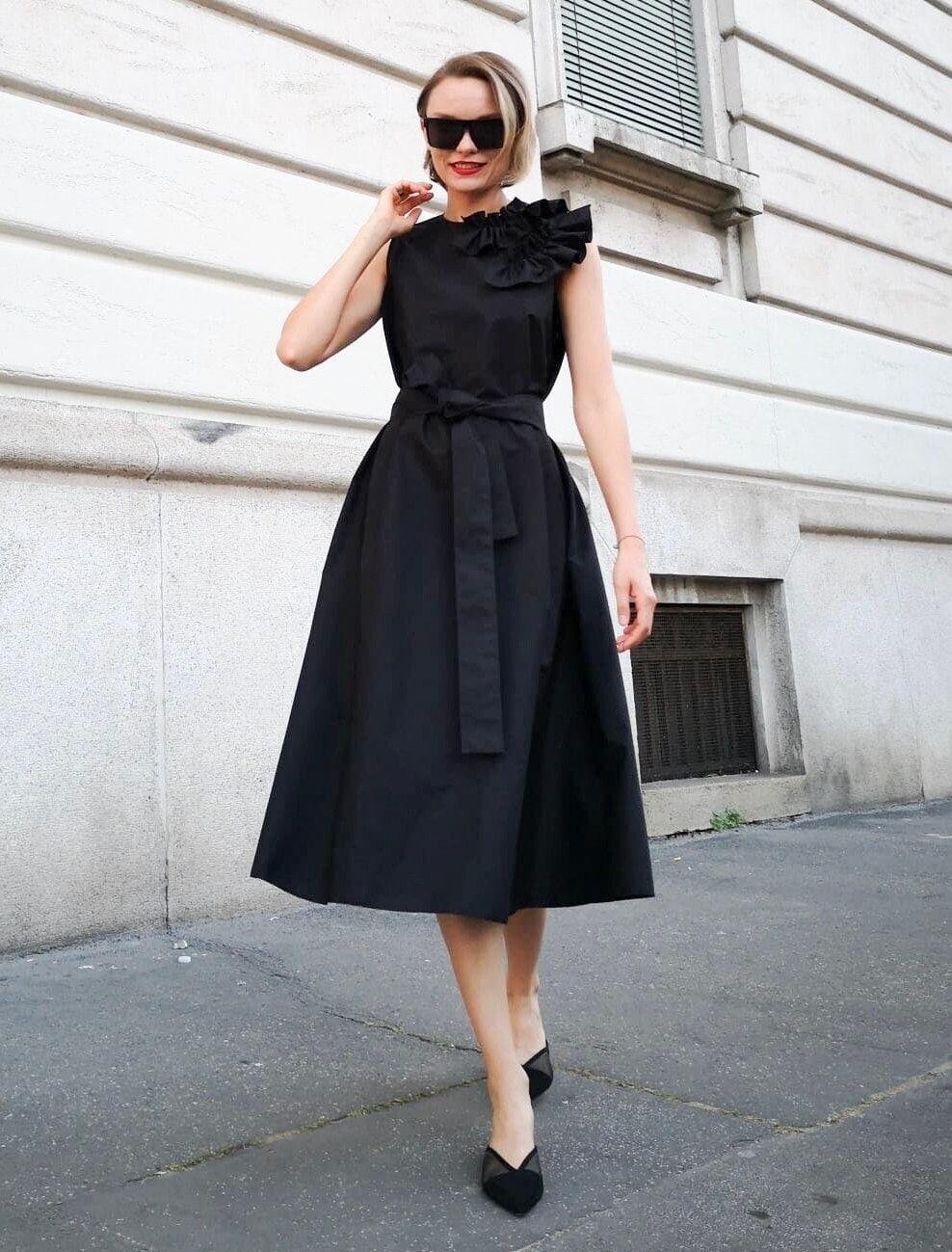 【ALAIA直営店】ROBE COURTE EN POPELINE DE COTON Robe courte en popeline de coton écrue imprimée - La Fée