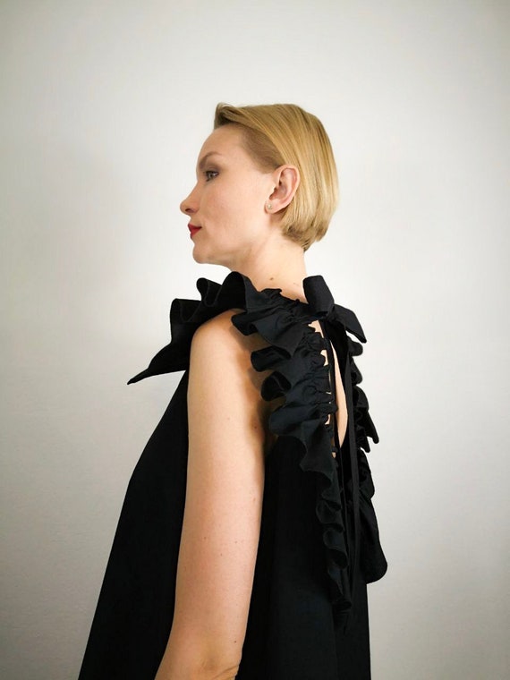 Abrir atrás VESTIDO. Decoración de volantes y cierre de lazo / - Etsy México Abrir atrás VESTIDO. Decoración de volantes y cierre de lazo / - Etsy México