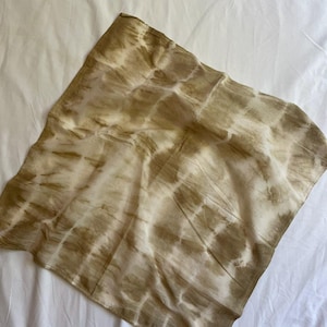 Plant dyed bandana// natural cotton// scarf// natural dyes // hand dyed // tie dye// organic cotton