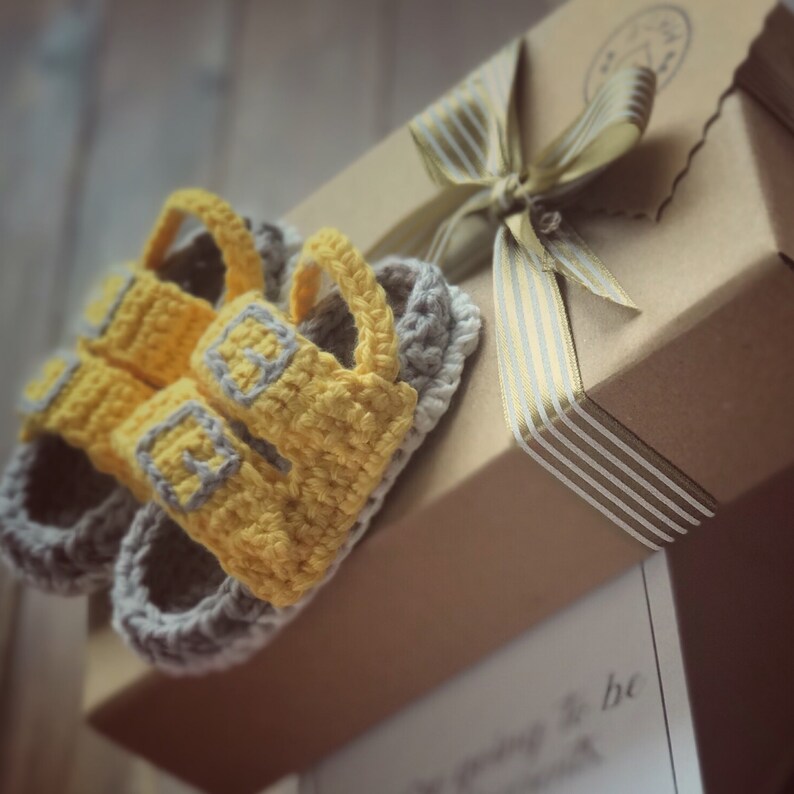 Baby Announcement Shoes New Grandparent Gift Summer Baby Reveal Baby Slippers Pregnancy Reveal Family Pantone 2021 Color Of The Year