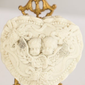 Vintage Herzförmige Cherub Box