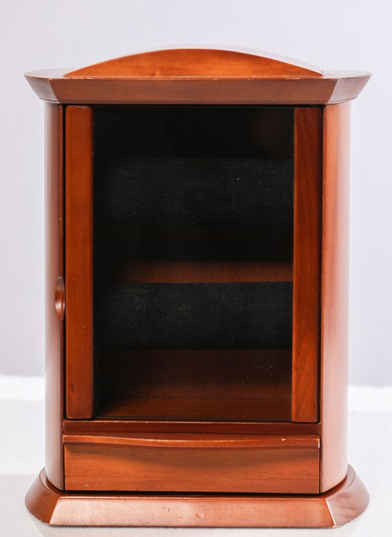 Vintage turning/swivel jewelry box Gem