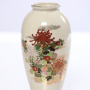 Hand Painted Japanese Bud Vase: Cracked Enamel Floral Design
