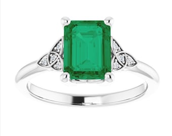Anillo de compromiso de platino con esmeralda en forma de esmeralda Trinity, anillo de diamantes y esmeralda auténtica con nudo celta, anillo de esmeralda verde irlandesa, piedra de nacimiento de mayo