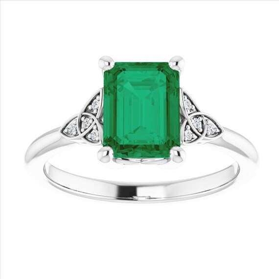 Celtic Engagement Ring Yellow Gold and Emerald ENG9 - Doron Merav