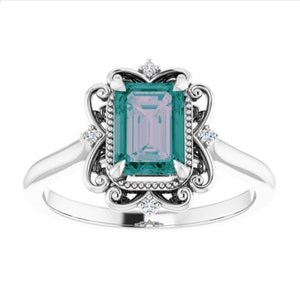 Vintage Emerald Cut Alexandrite Ring 14K White Gold, Art Deco Genuine Alexandrite Ring, Filigree Blue Green Alexandrite Engagement Ring