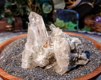 ブラジル、ミナスジェライス産、緑泥石含有透明クォーツクラスター