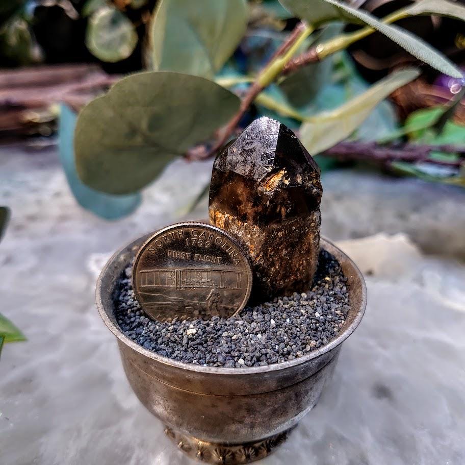 1.875インチ マラウイ産天然スモーキークォーツポイント（コレクション