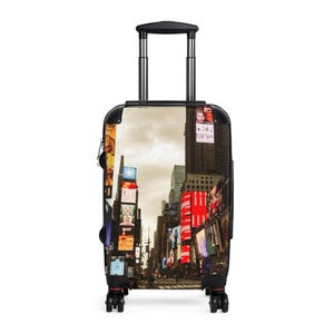 Time Square New York Travel Suitcase with Cityscape Design, Luggage Bag for Adventurers, Stylish Carry-On for Holidays, Perfect Trips, [...]