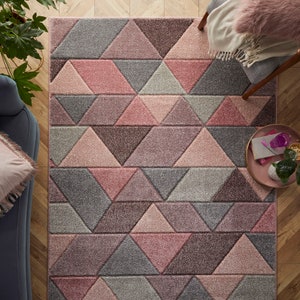 Portland 670P | Pink Modern Rug