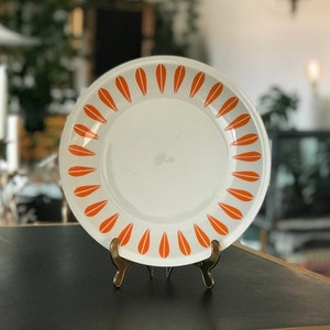 Piatto da 10,4" di LYNGBY PORCELLANA / Mid century moderno / Danese Design / Cathrineholm Lotus Danild / Design scandinavo / Vintage Home décor