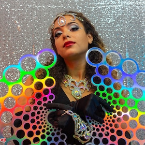 Bubbles Hologram - 3.25&quot;  Russian Grip Custom Flow Fans , Practice Fans, Day fans, Tech Fans, Fan Poi hula for Flow Fests and Burning Man