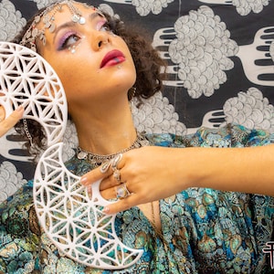 Flower of Life -Mini- 1.65&quot;  Tech Grip Custom Flow Fans  , Practice Fans, Day fans, Tech Fans, Fan Poi hula for Flow Fests and Burning Man