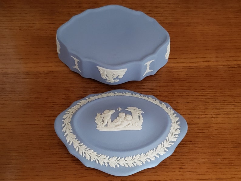 Blue Oval Wedgwood Jasperware Trinket Box wAngels