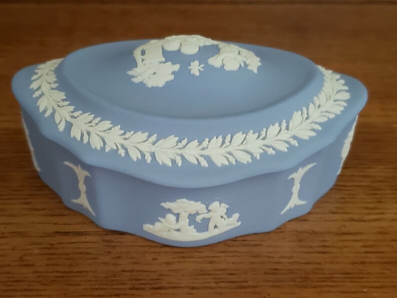 Blue Oval Wedgwood Jasperware Trinket Box wAngels