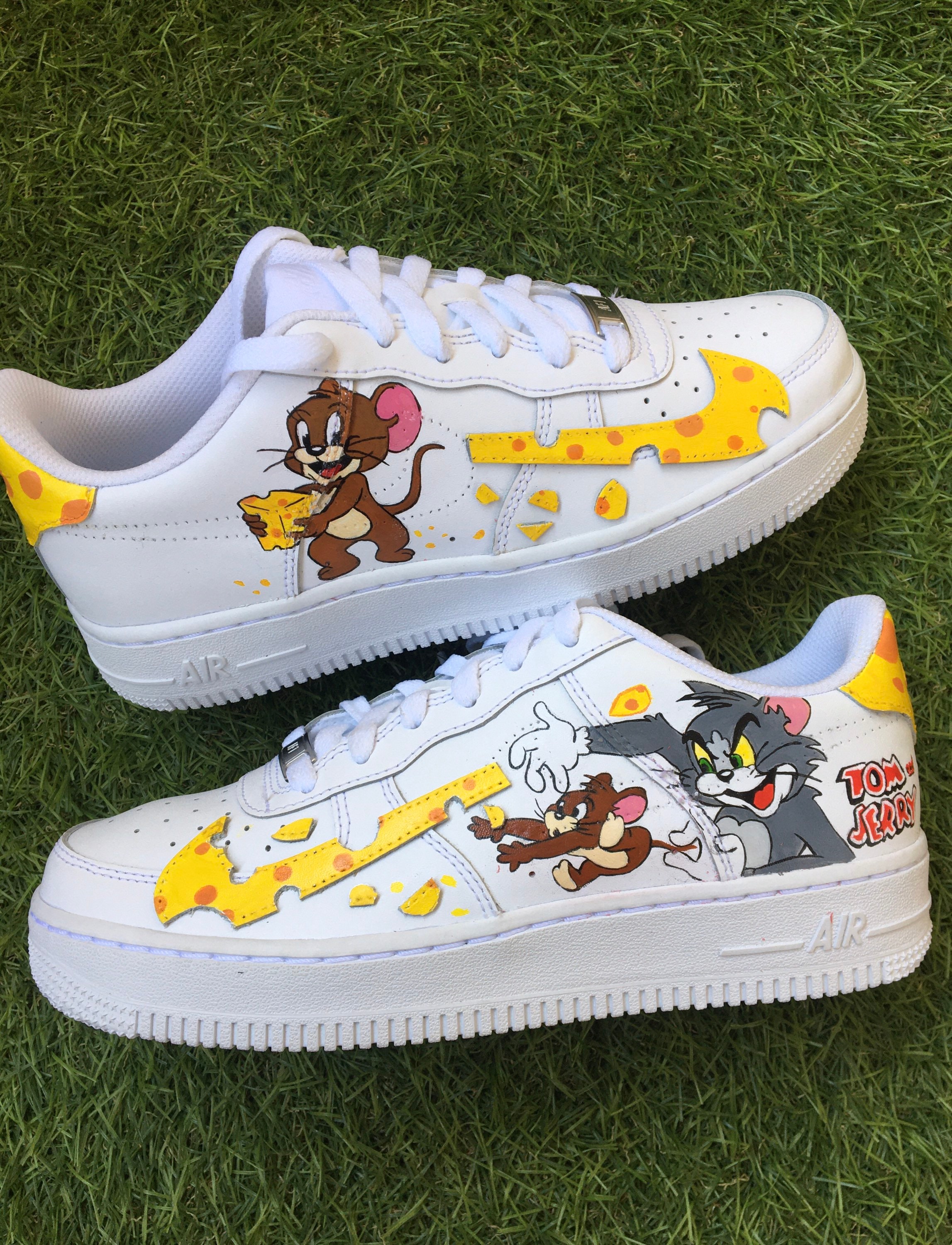 tom and jerry custom air forces