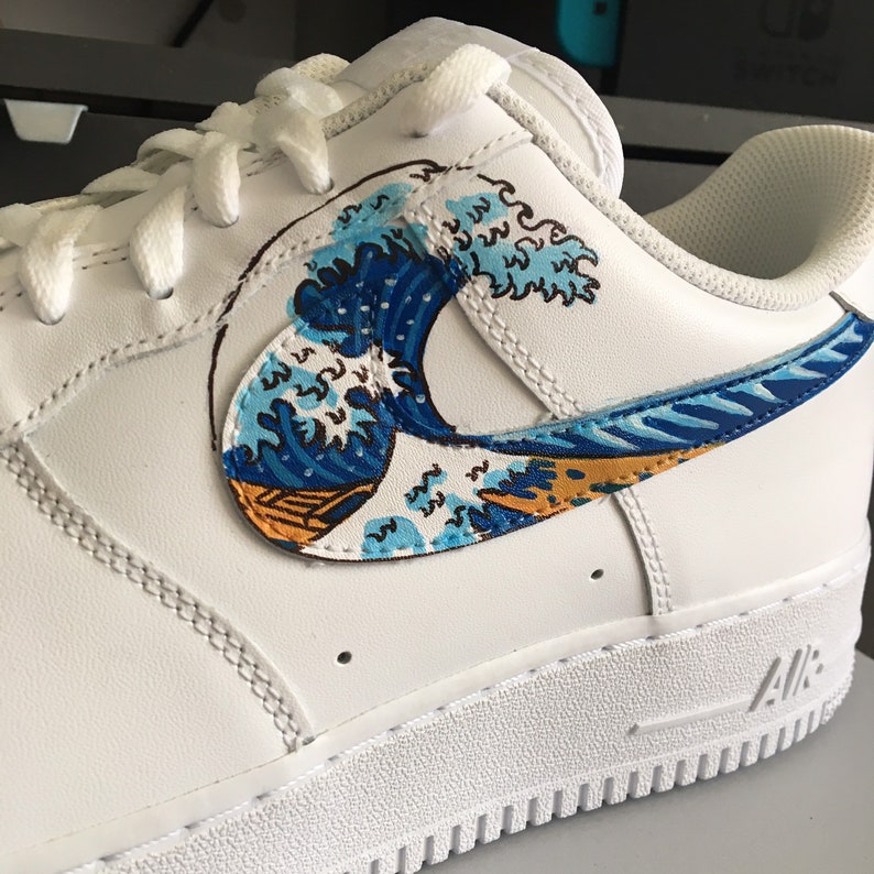 Comment Enlever Les Plis Des Air Force 1 Custom Nike Air Force 1 Grande vague de kanagawa Hokusai | Etsy