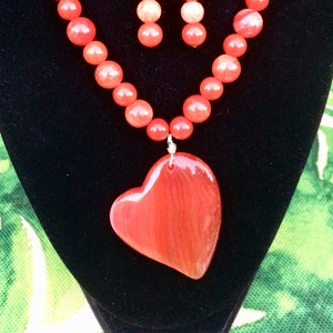 Red-Orange Banded Agate Heart Pendant Necklace & Earrings Set
