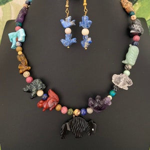 Zuni-style Fetish Necklace and Earrings, Zuni Fetish Necklace, Zuni, Fetish Necklace, Animal Necklace, Gemstone Animals, Tribal Jewelry