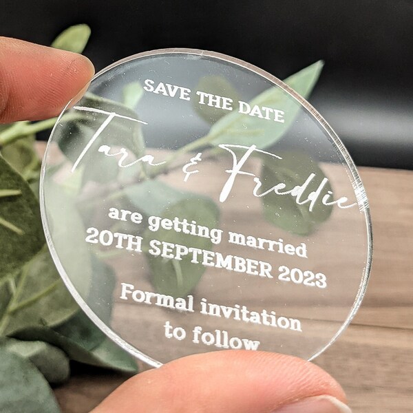 Acrylic Save the Date, Decoración de invitación de boda, Fecha circular personalizada colgando, Invitación de invitado de acrílico grabado