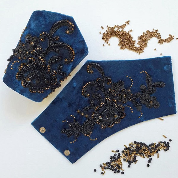 BLUE Velvet arm cuff