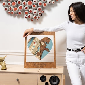 Valentinstag Geschenke für Sie, zwei Standorte Herz Puzzle Map Holzgerahmte Wandkunst, neu vermählte Geschenke, Geschenk zum 1. Jahrestag für die Frau