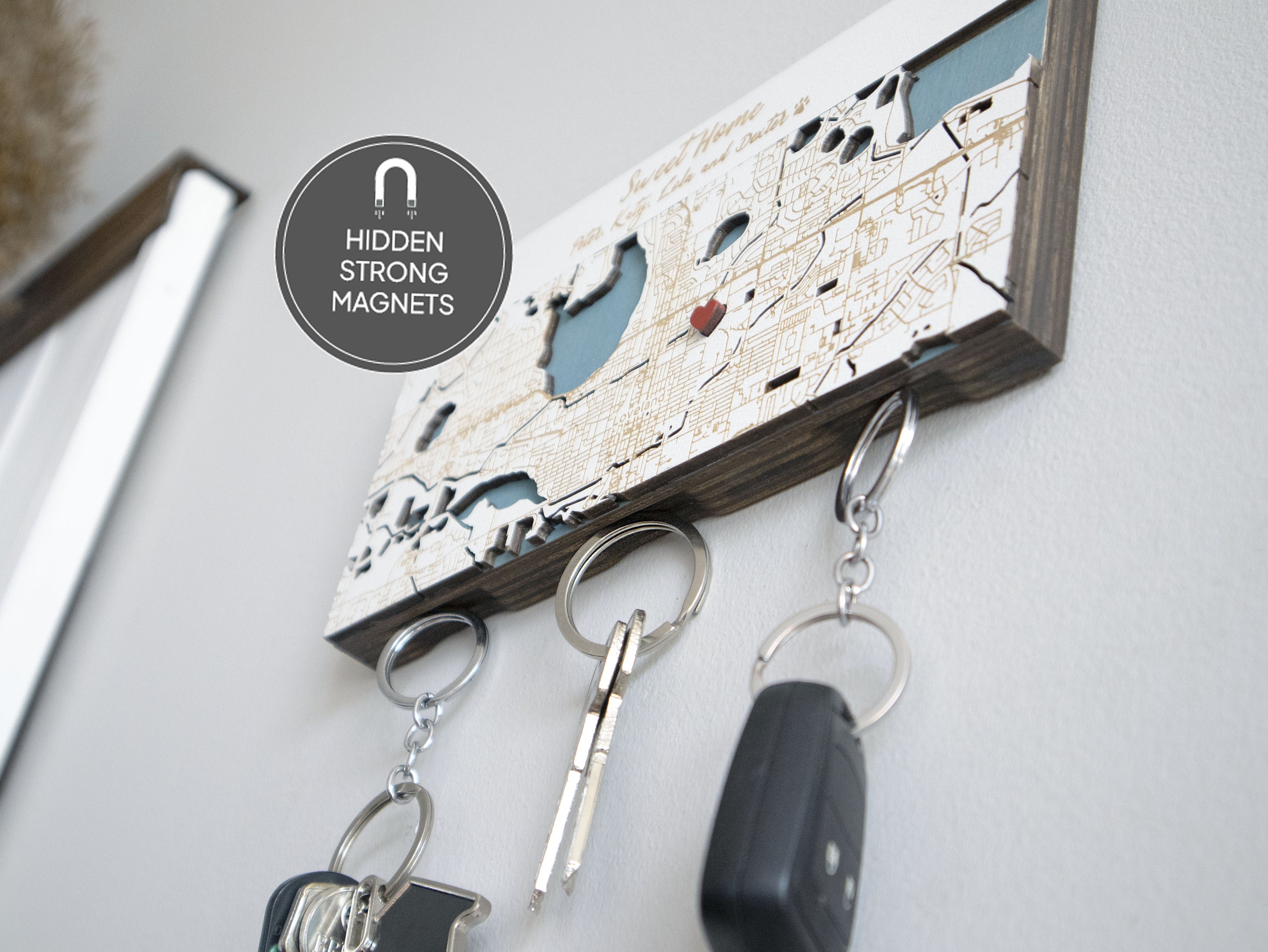  DAUH Magnetic Key Holder, Key Holder for Wall, Magnetic Key  Hangers with 3 Key Rings, Home Solid Wood Key Holder for Wall Decoration  Hallway Kitchen Office（2 Types of Installation） : Home
