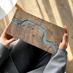 Cadeaux de pendaison de crémaillère pour couple, porte-clés magnétique en bois pour mur, art mural personnalisé avec carte de la ville/du lieu, décoration de rénovation intérieure pour entrée