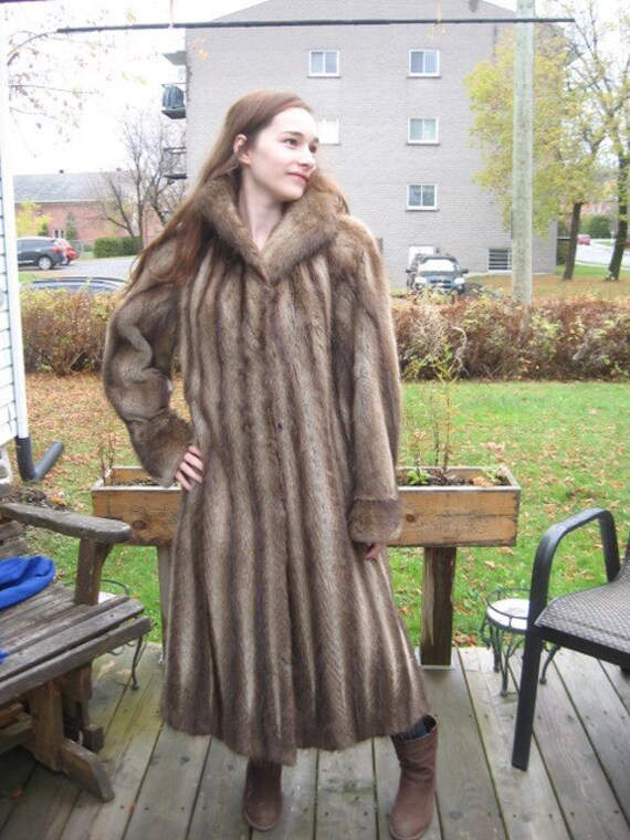 Gotta To Have It Muskrat Fur Coat Light, New Muskrat Fur Coats