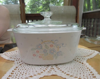 90L rare Corning Ware 819  A-3-B 3 Liter blue ribbon flowers basket stamps engrave