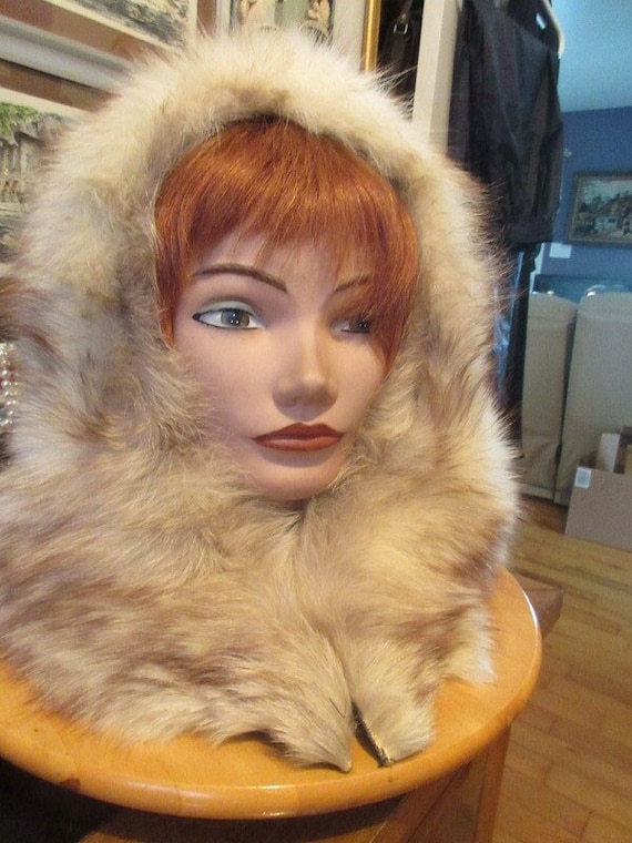 W1 sweet real fox fur collar white tip end brown … - image 1