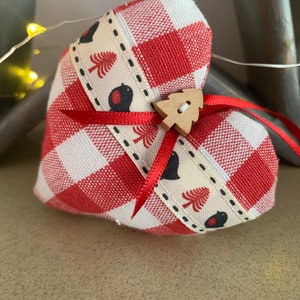 Handmade Fabric Christmas Heart Decorations Xmas tree decorations Red Rustic Gingham Fabric image 3