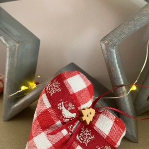 Handmade Fabric Christmas Heart Decorations Xmas tree decorations Red Rustic Gingham Fabric image 5