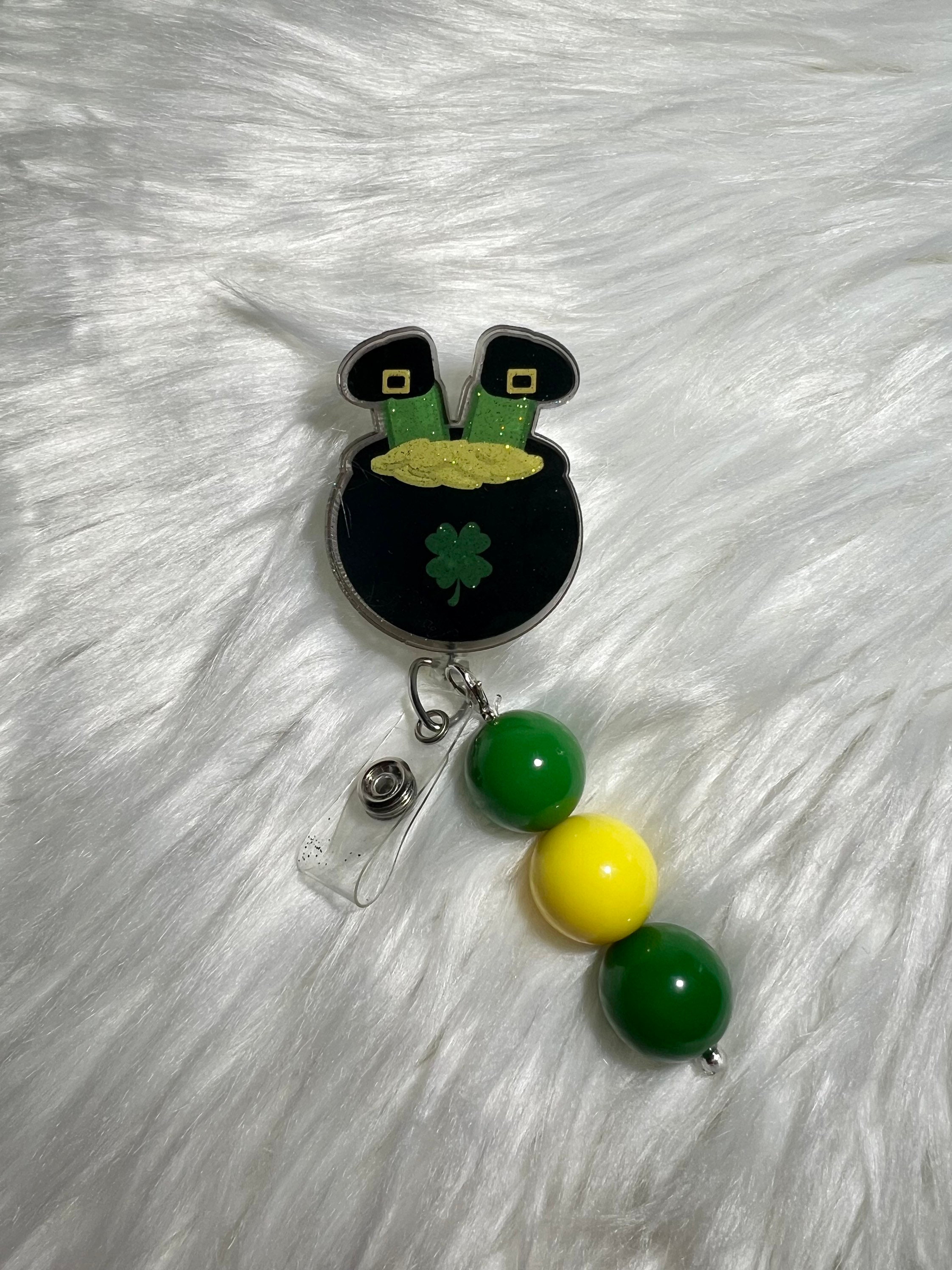 St Patrick's Pot of Gold Badge Reel, Lucky Holiday ID Holder, March Glitter Holiday Rn Key Card, Hospital Nurse Gift, Medical ID Tag
