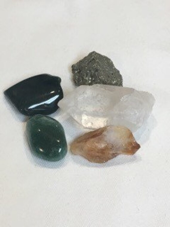 how to use citrine to attract money